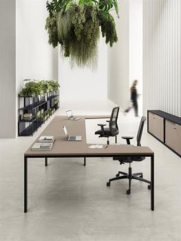 Bureau avec retour asymétrique LITE