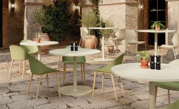 Chaise LOLA Polypropylène recyclé et pieds bois