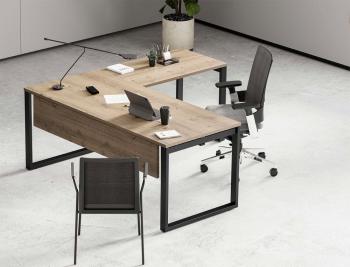 Bureau avec Retour V-NEXT pieds fermés