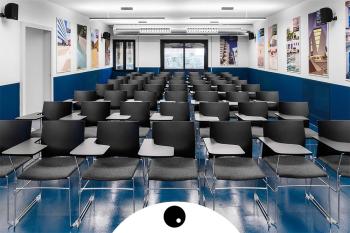 Chaise WENDY avec Placet Assise et Tablette écritoire