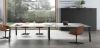Table de réunion YES en verre pieds métal inclinés